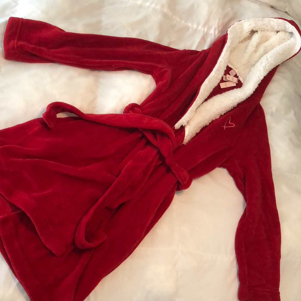 Victoria secret robe. XS